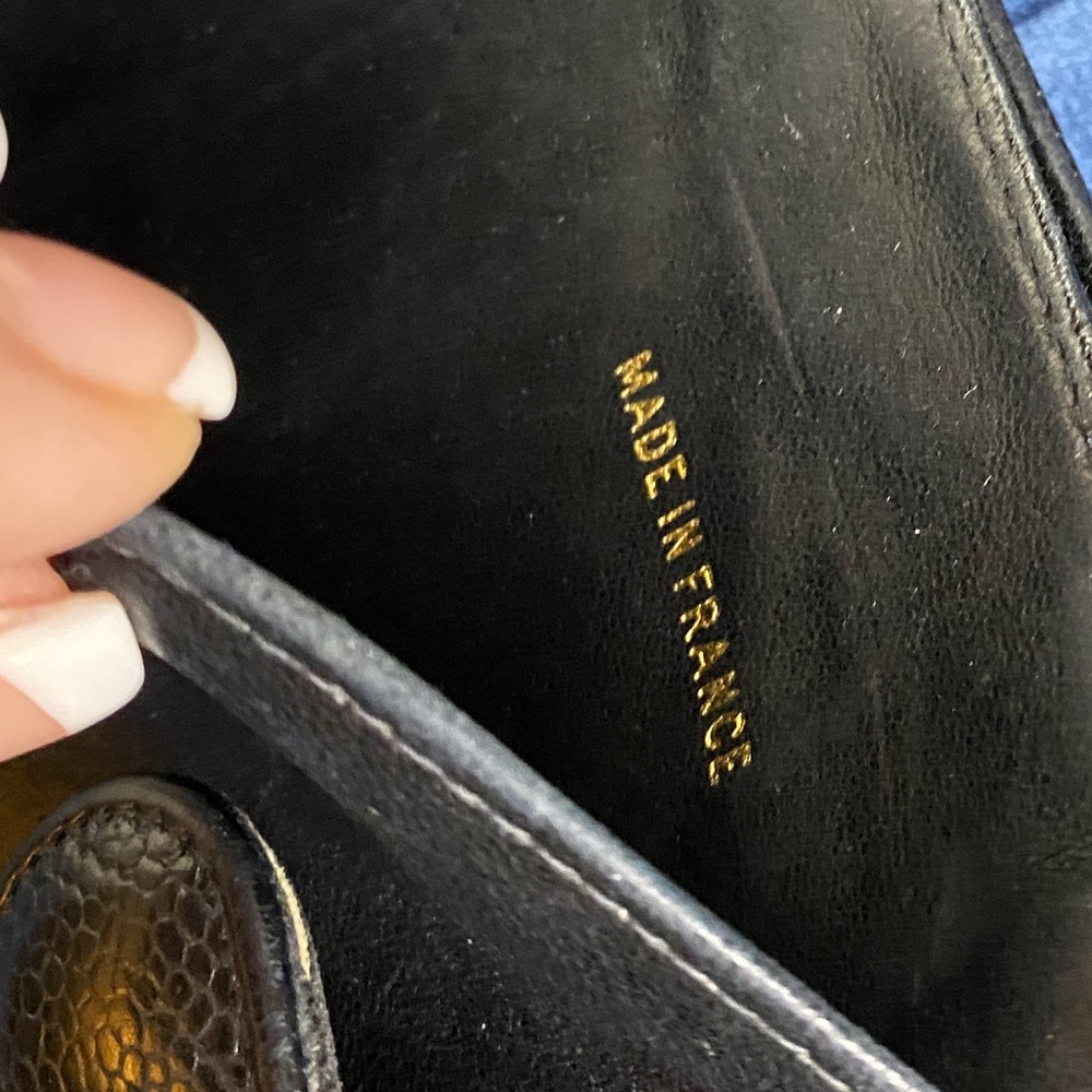 CHANEL Vintage Wallet - Picture 12 of 13